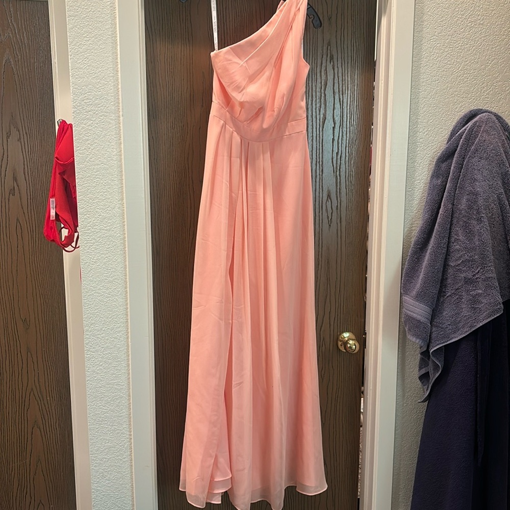 David’s bridal bridesmaid dress size 6 color Bellini